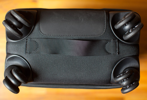 Think Tank Airport 4-Sight Think Tank Airport 4-Sight