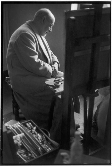 Henri Matisse at his home