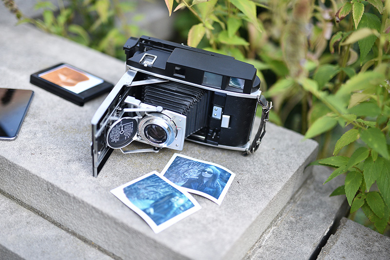 polaroid 110b camera