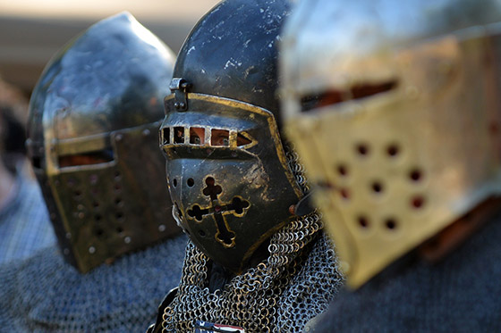 Fort_Tryon_Medieval_Festival | Medieval armor, Knight in shining armor ...